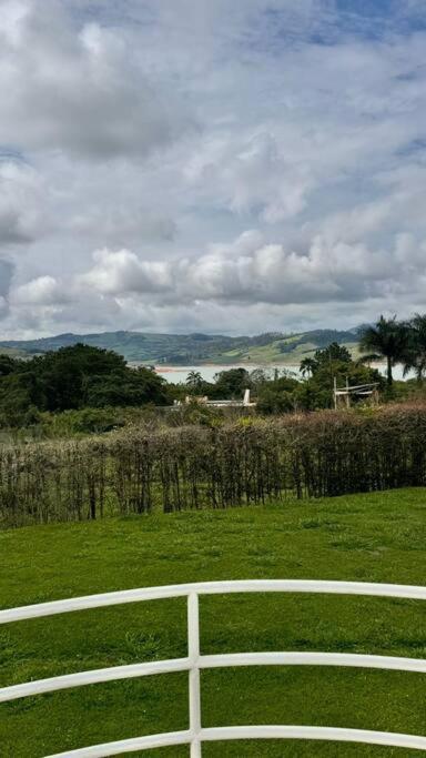 Finca Con Vistas Al Lago Calima Villa Exterior foto