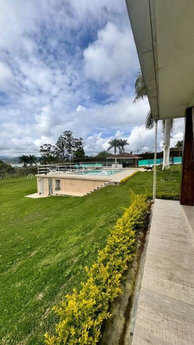 Finca Con Vistas Al Lago Calima Villa Exterior foto